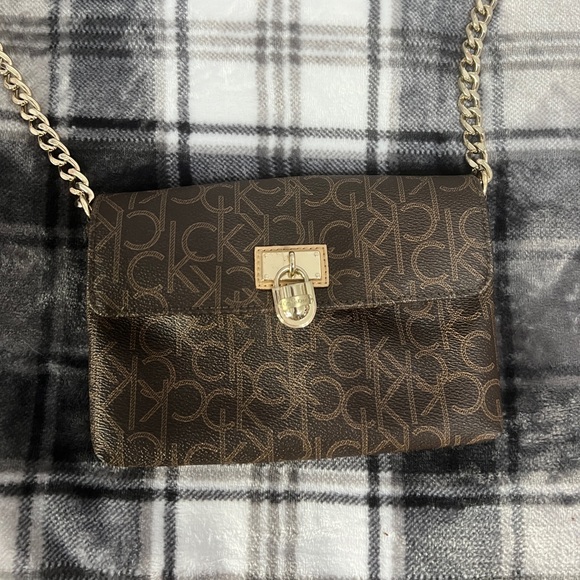 Calvin Klein crossbody purse